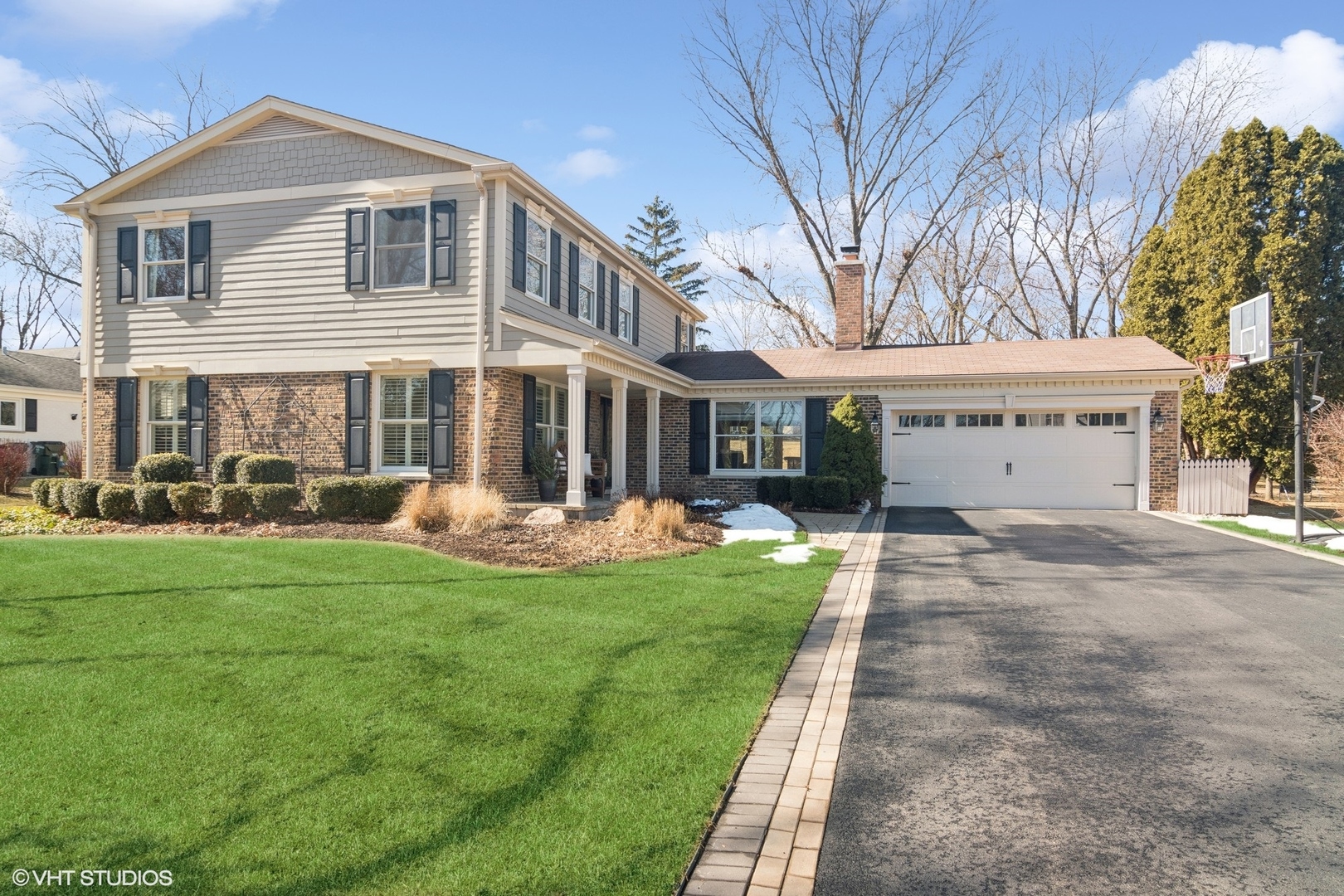 260 N Valley Road