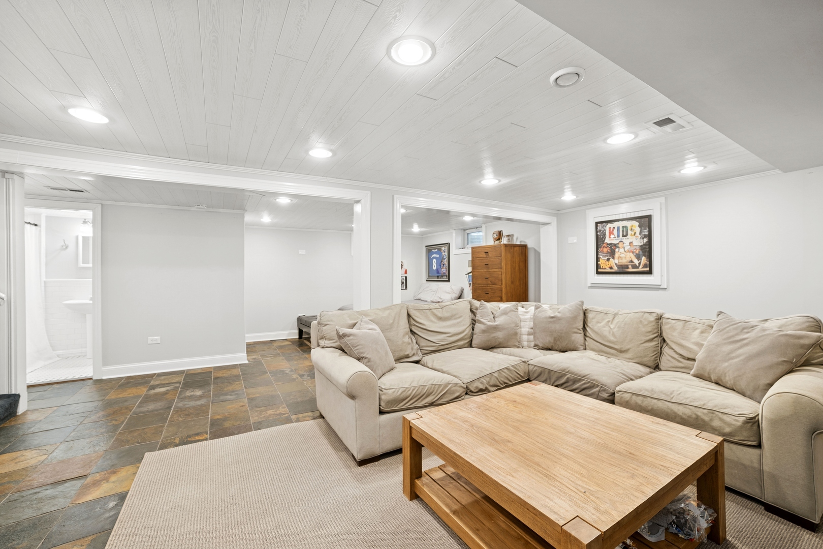 335 W Russell Street