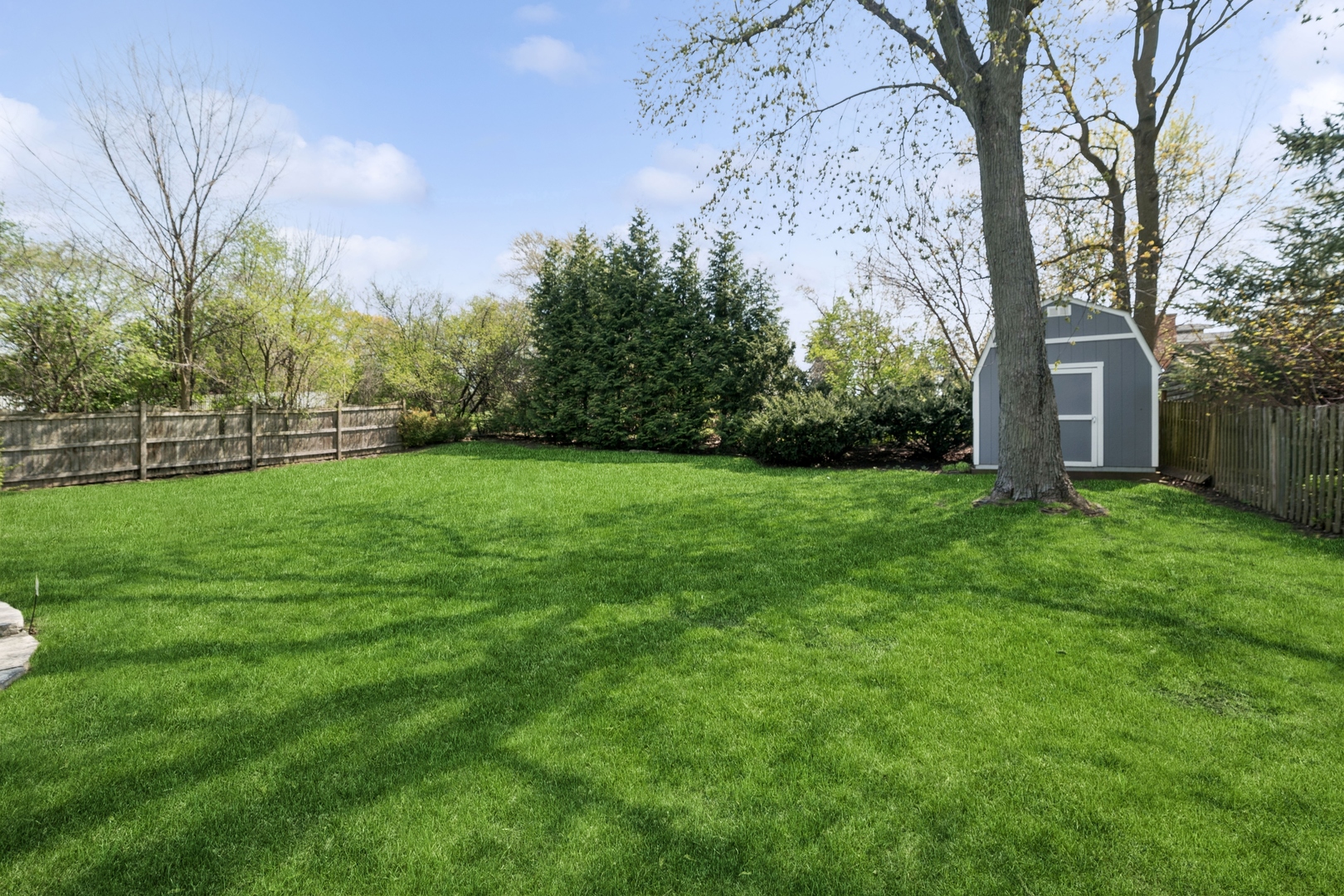 335 W Russell Street