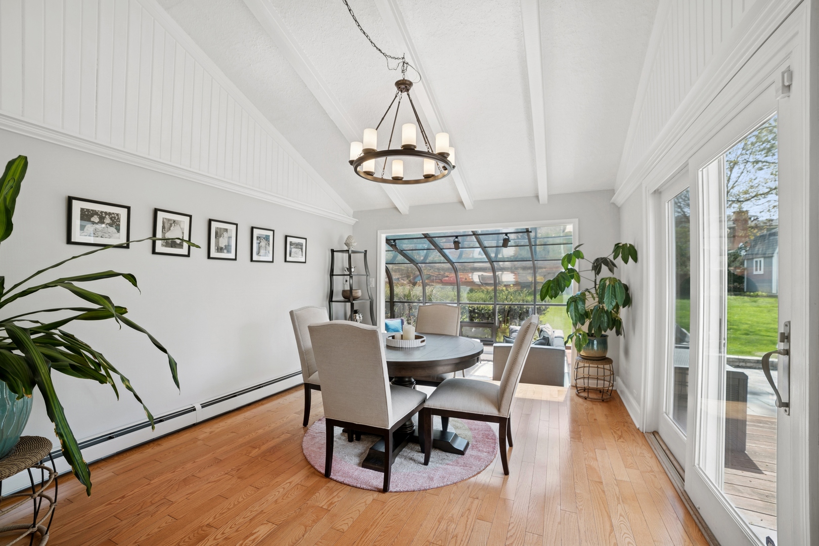 335 W Russell Street