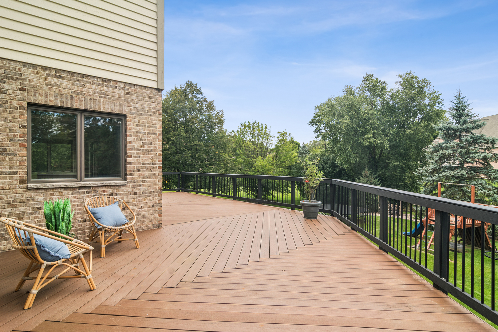 2223 SHETLAND Road