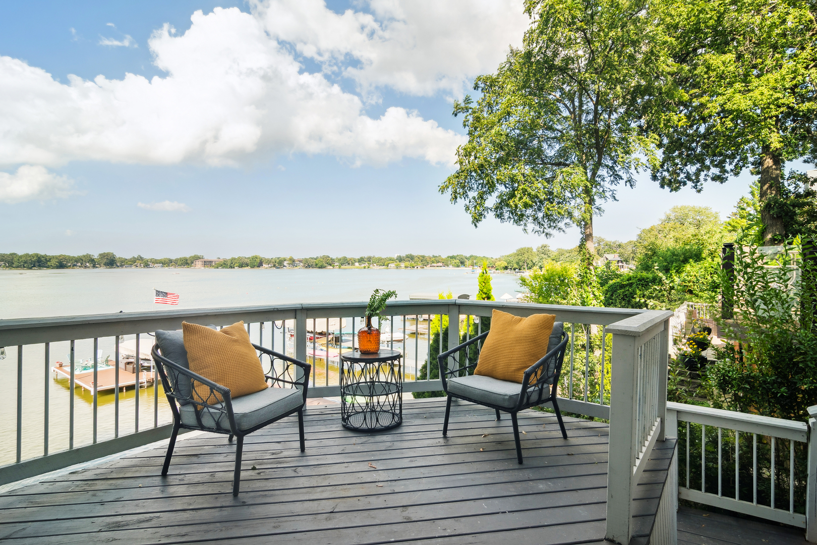 19330 W Lake View Avenue