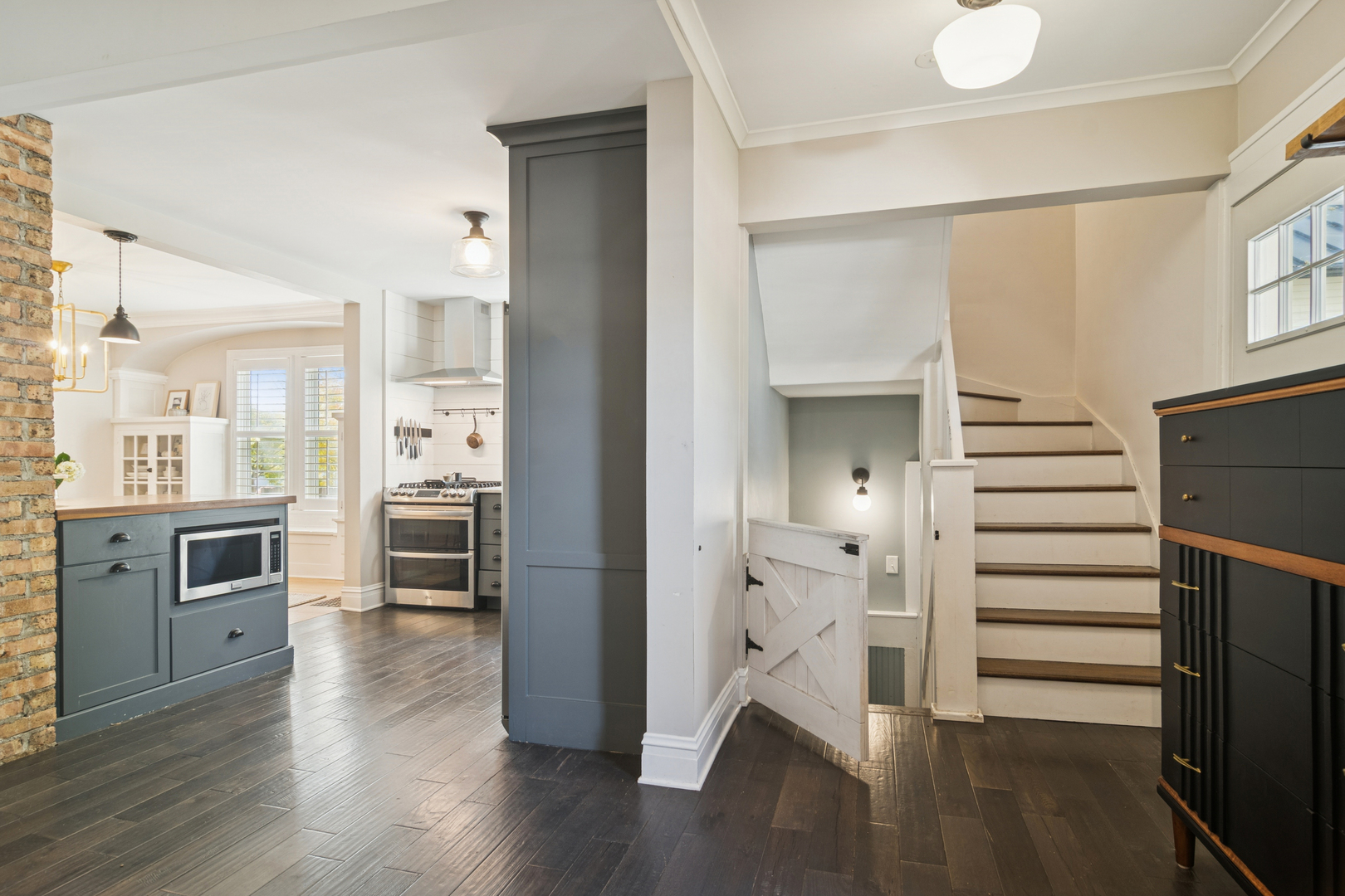 212 Washington Street