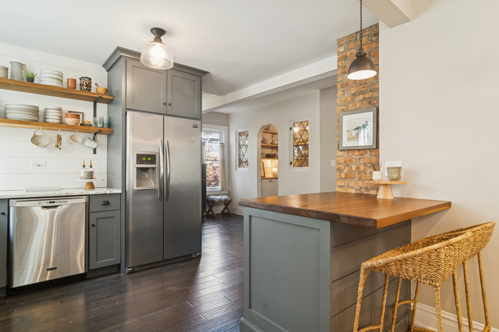 212 Washington Street