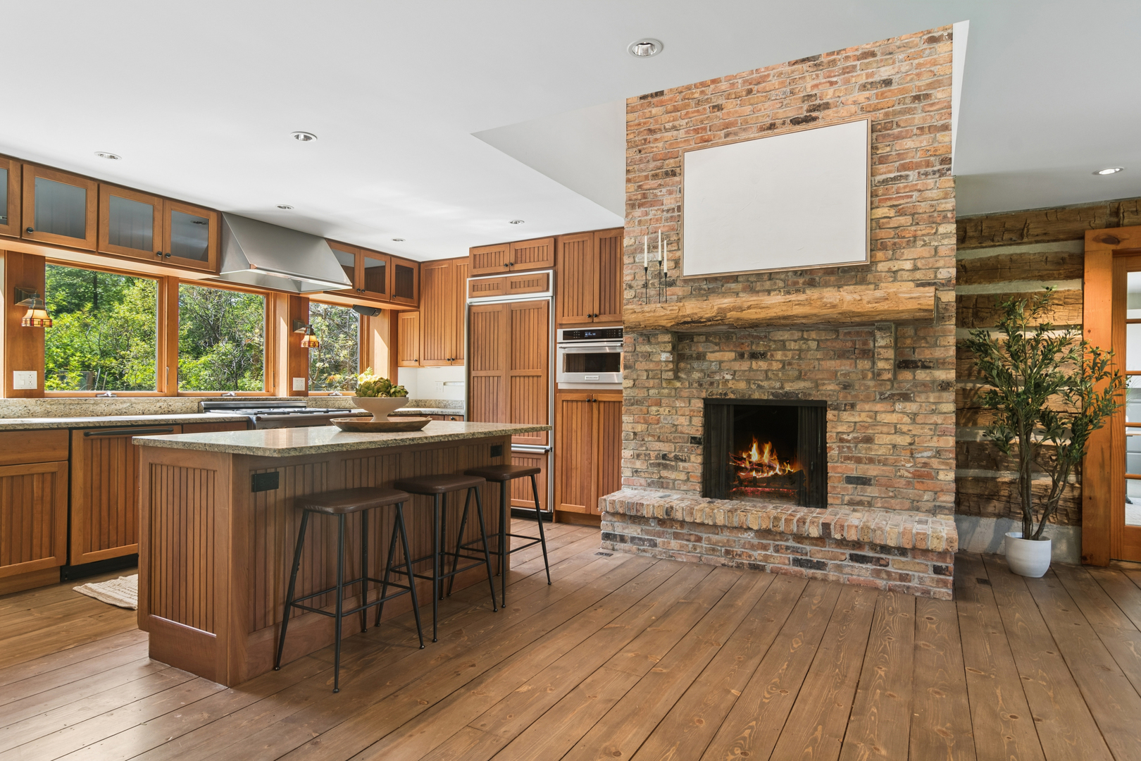 62 E Surrey Lane