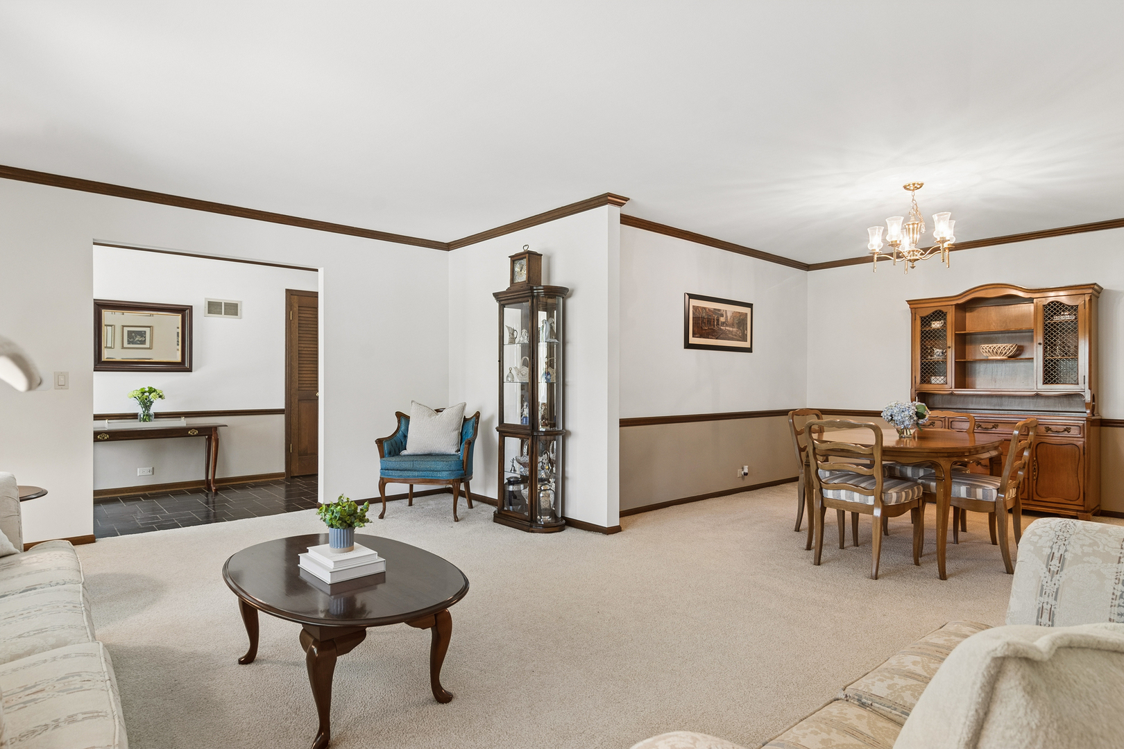 135 Hillcrest Court