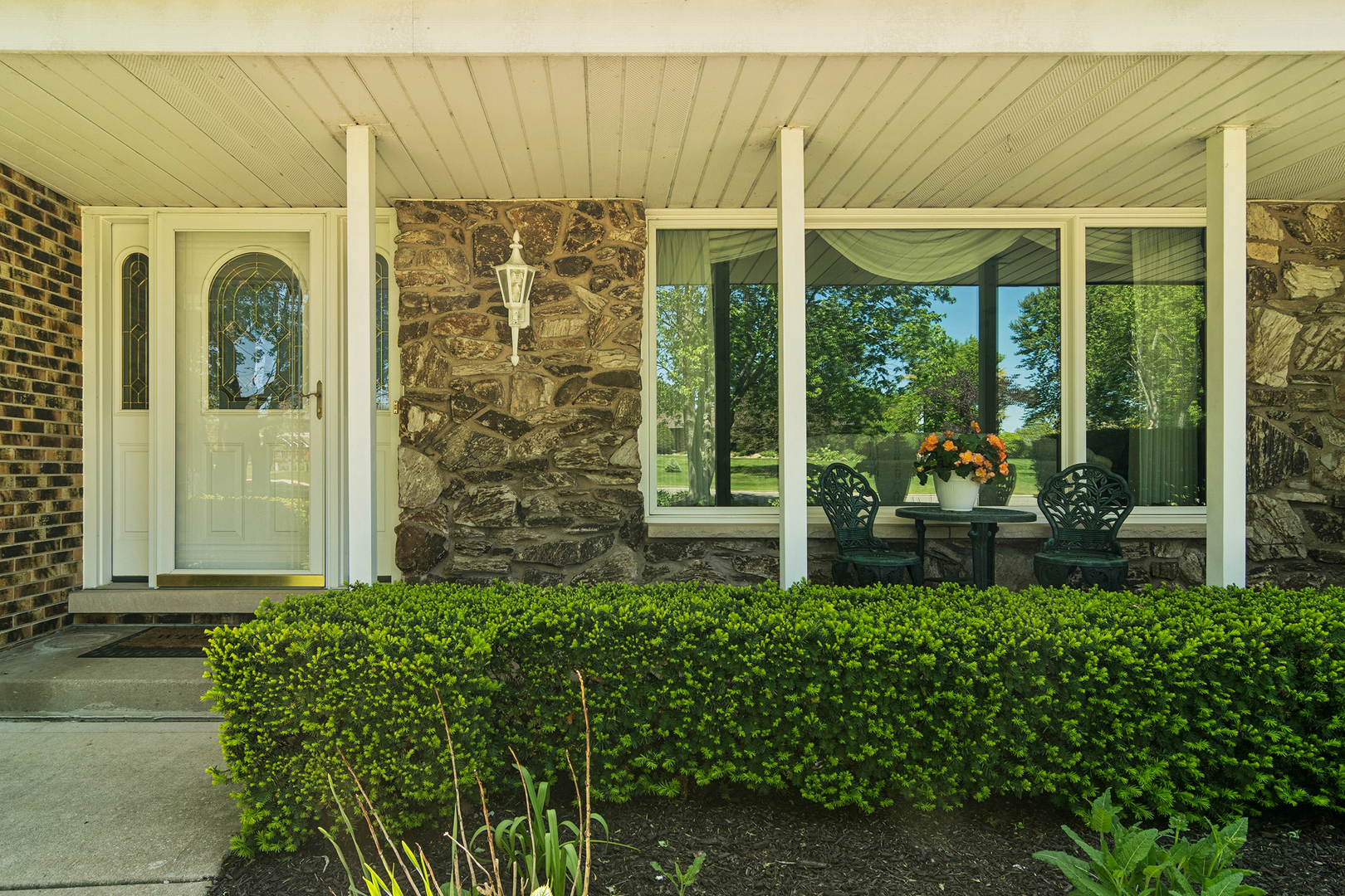 135 Hillcrest Court