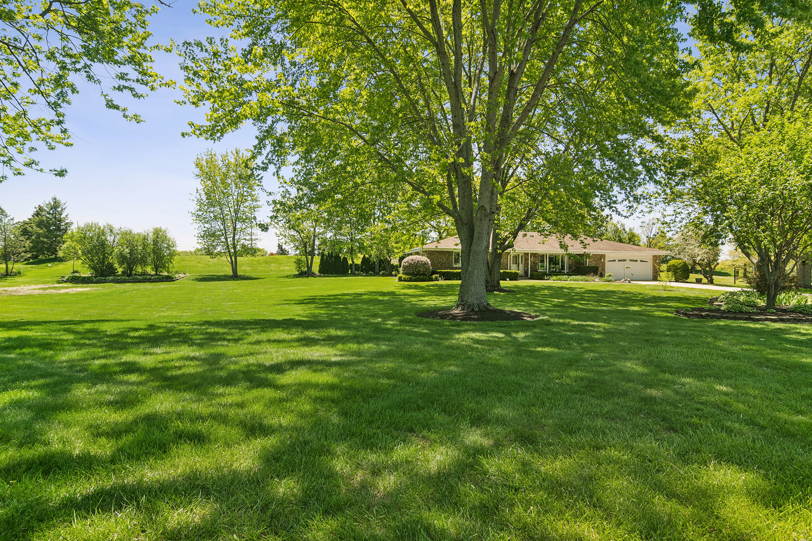 135 Hillcrest Court