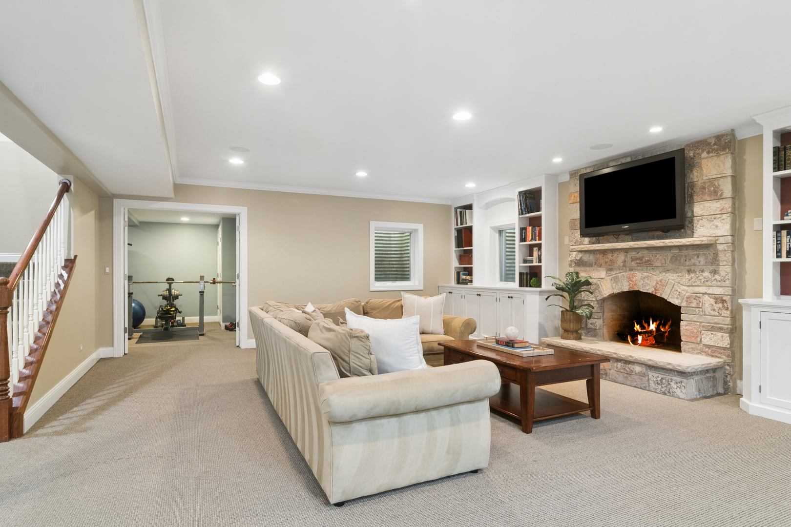 425 BROOKMONT Lane