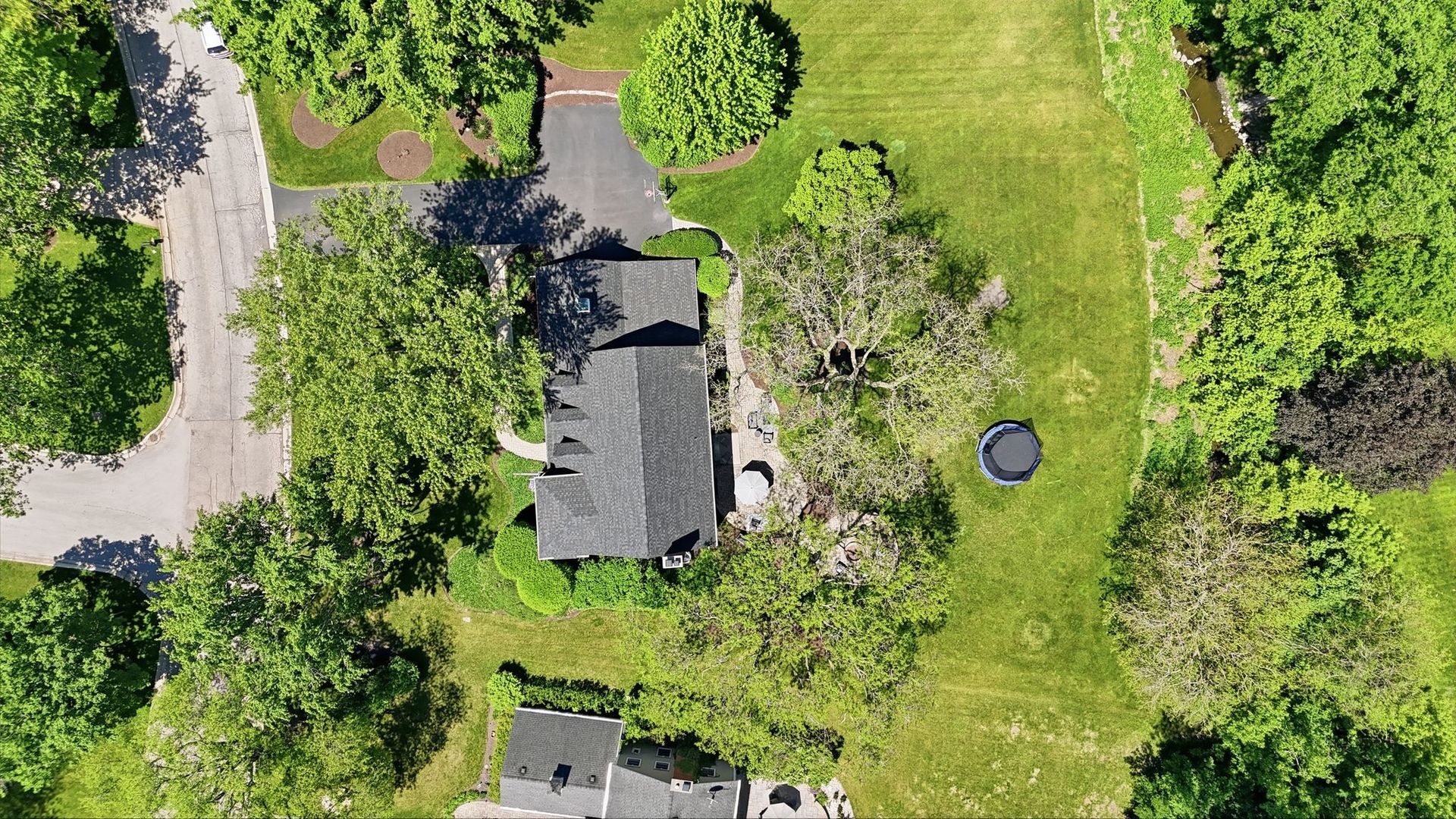 165 N Valley Road