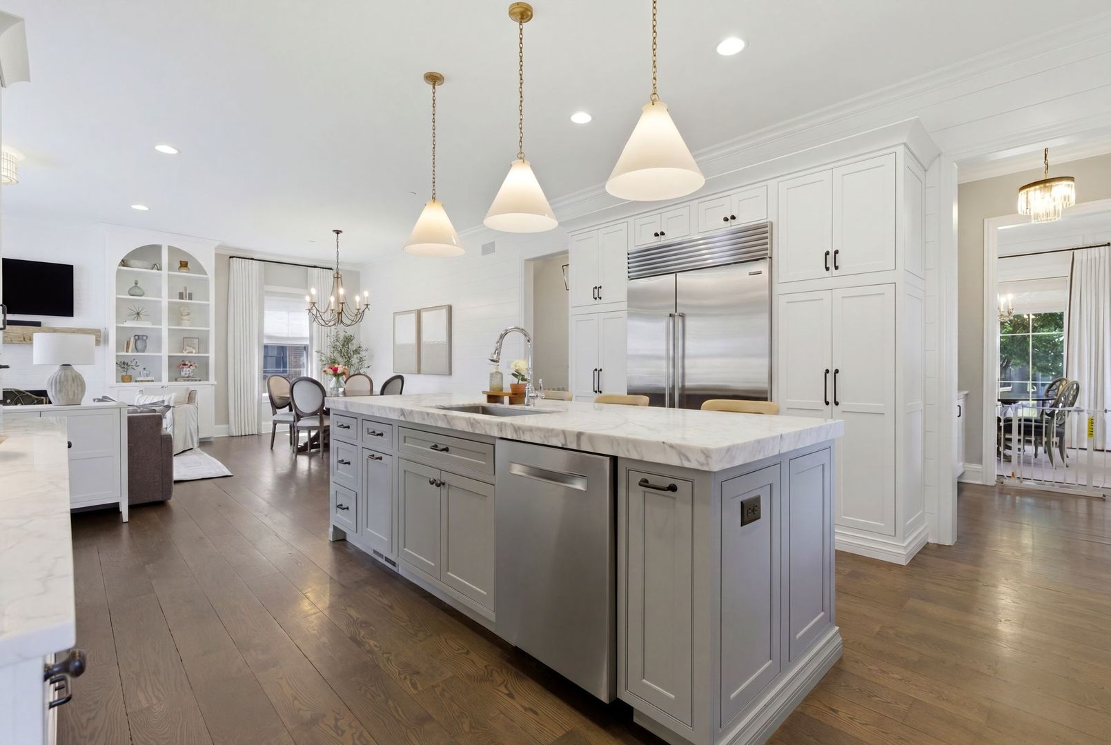 307 E Hillside Avenue