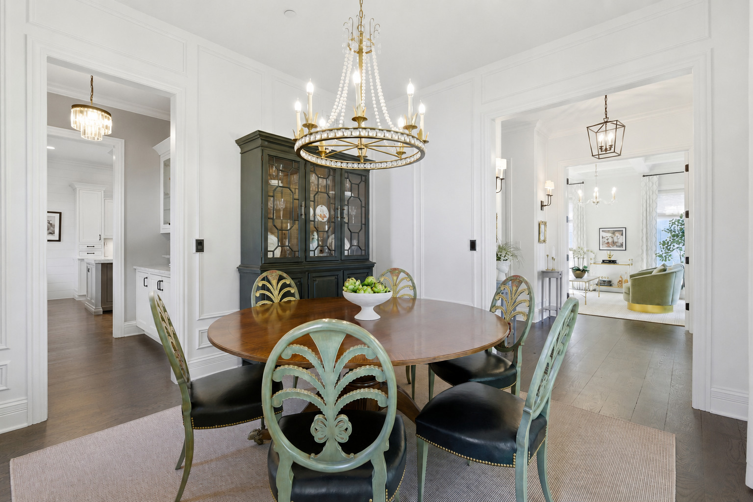 307 E Hillside Avenue