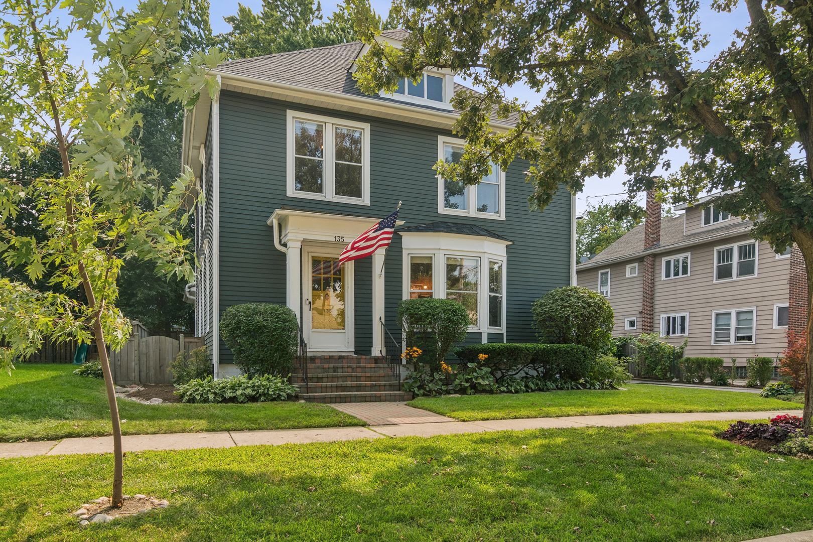 135 W Russell Street