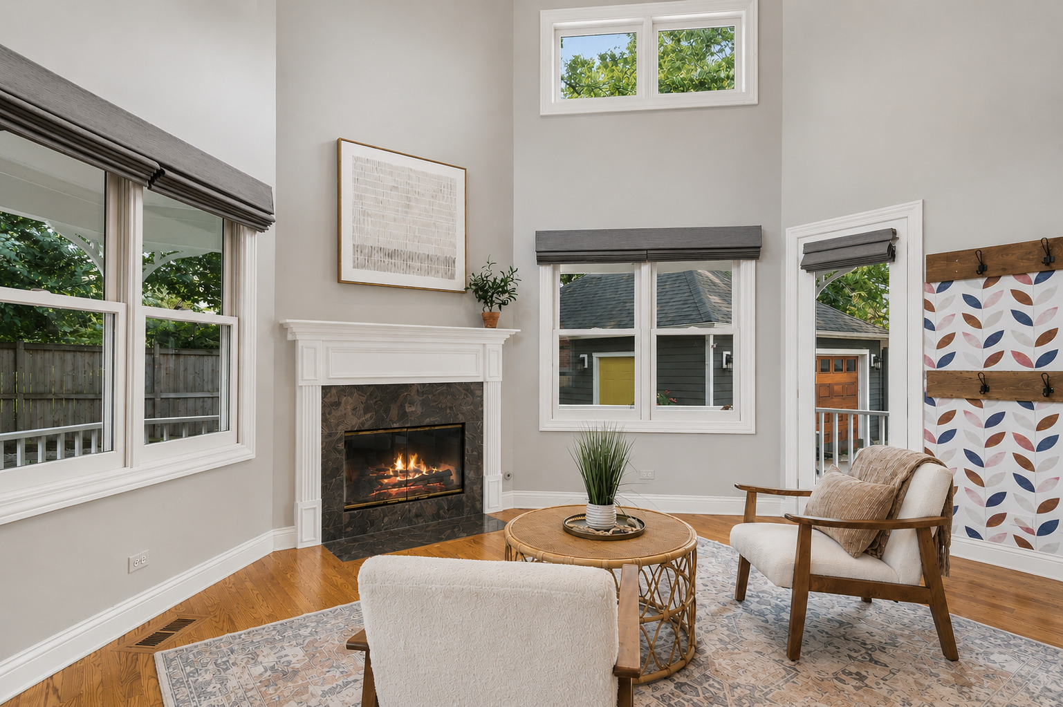 135 W Russell Street