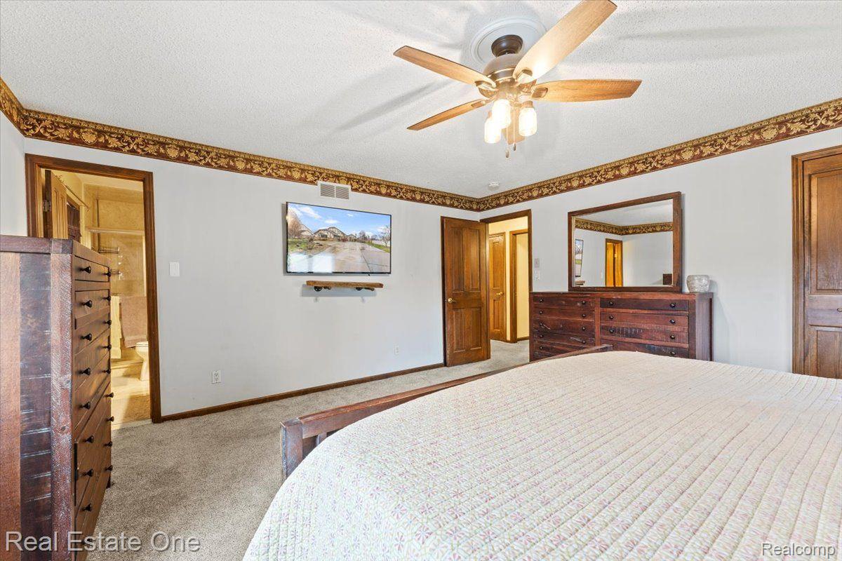 22305 KING Road
