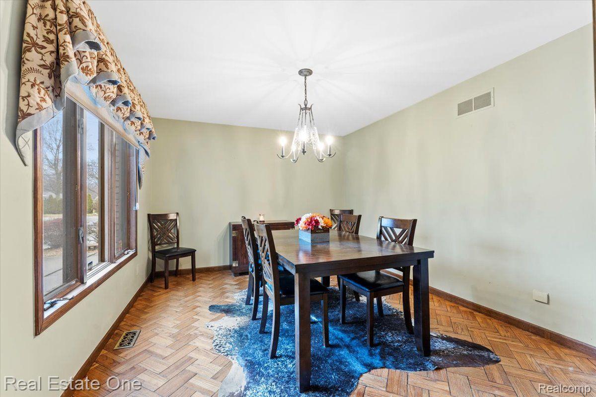 22305 KING Road
