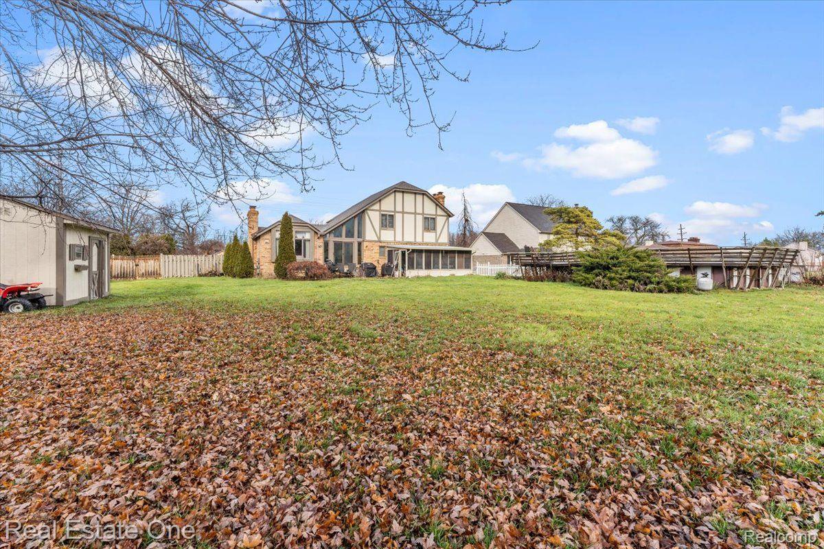 22305 KING Road