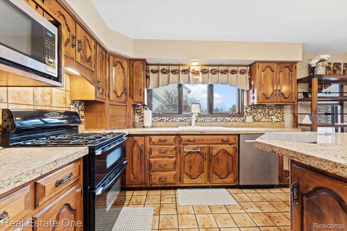 22305 KING Road