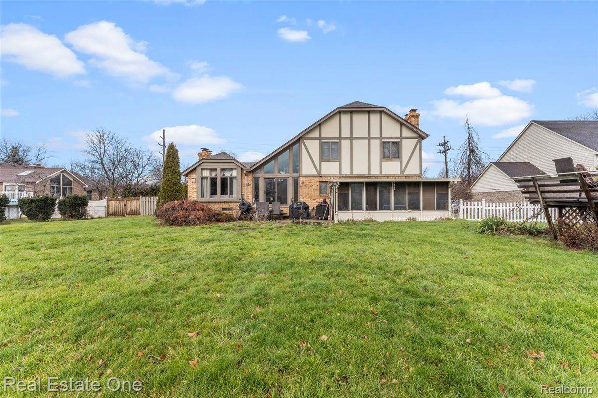 22305 KING Road