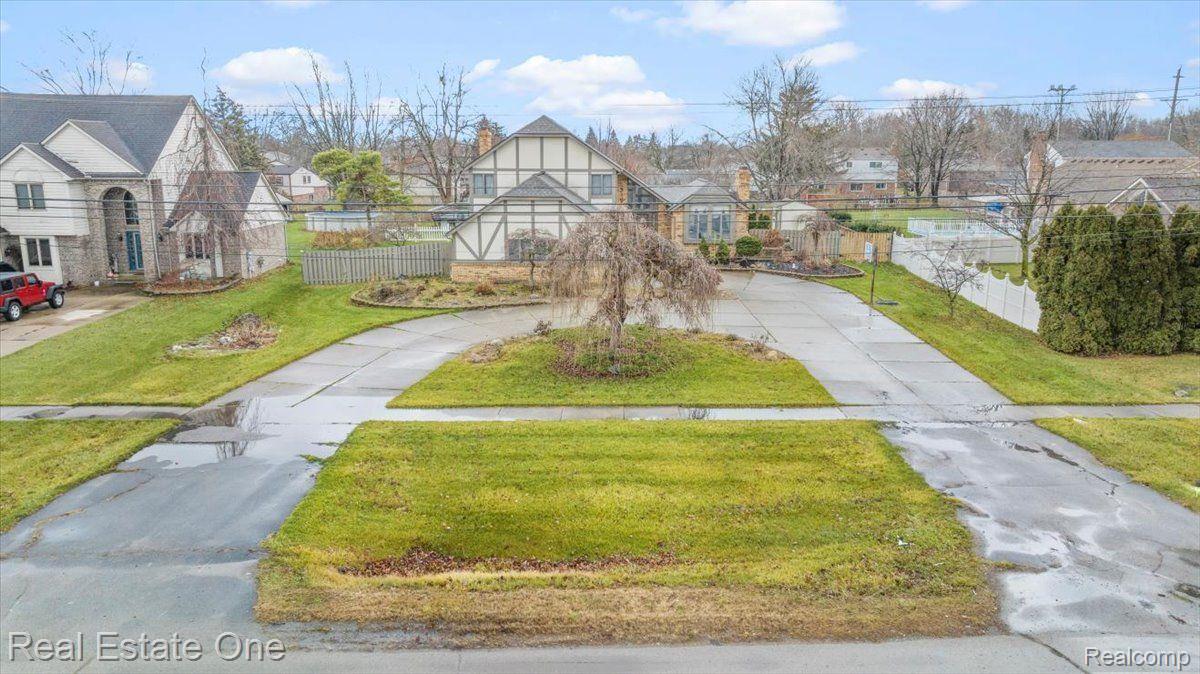 22305 KING Road