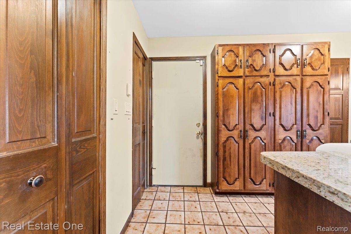22305 KING Road