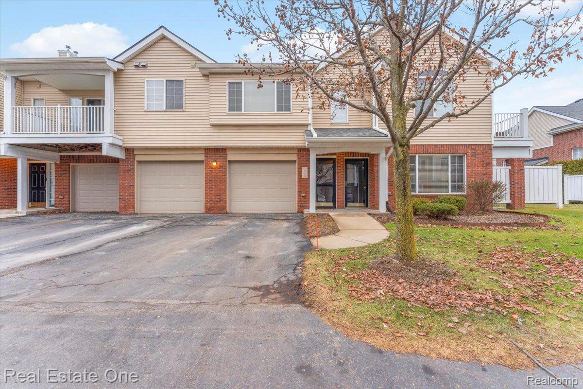 3261 WHITAKER Drive 146