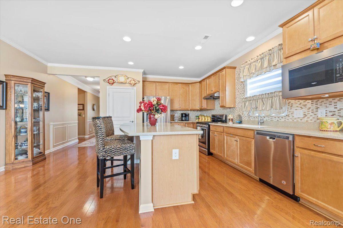 24360 LEELANAU Lane