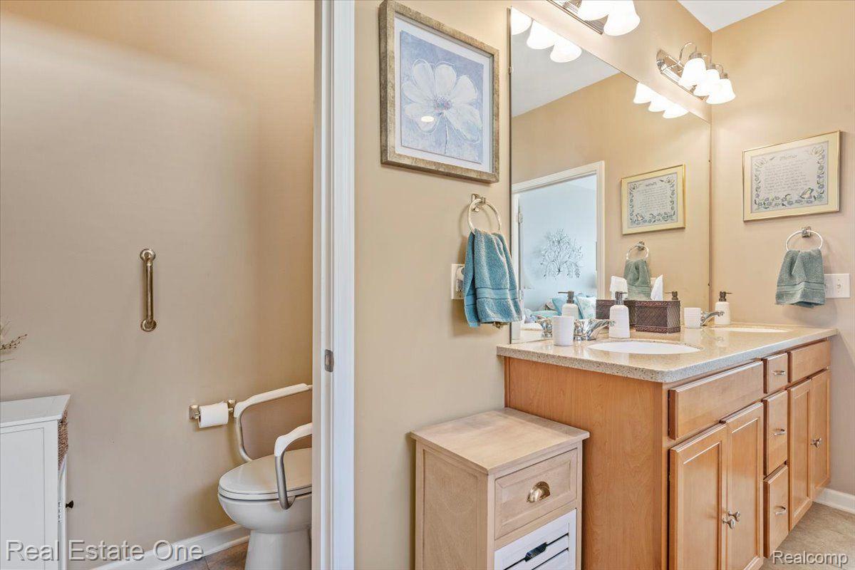 24360 LEELANAU Lane
