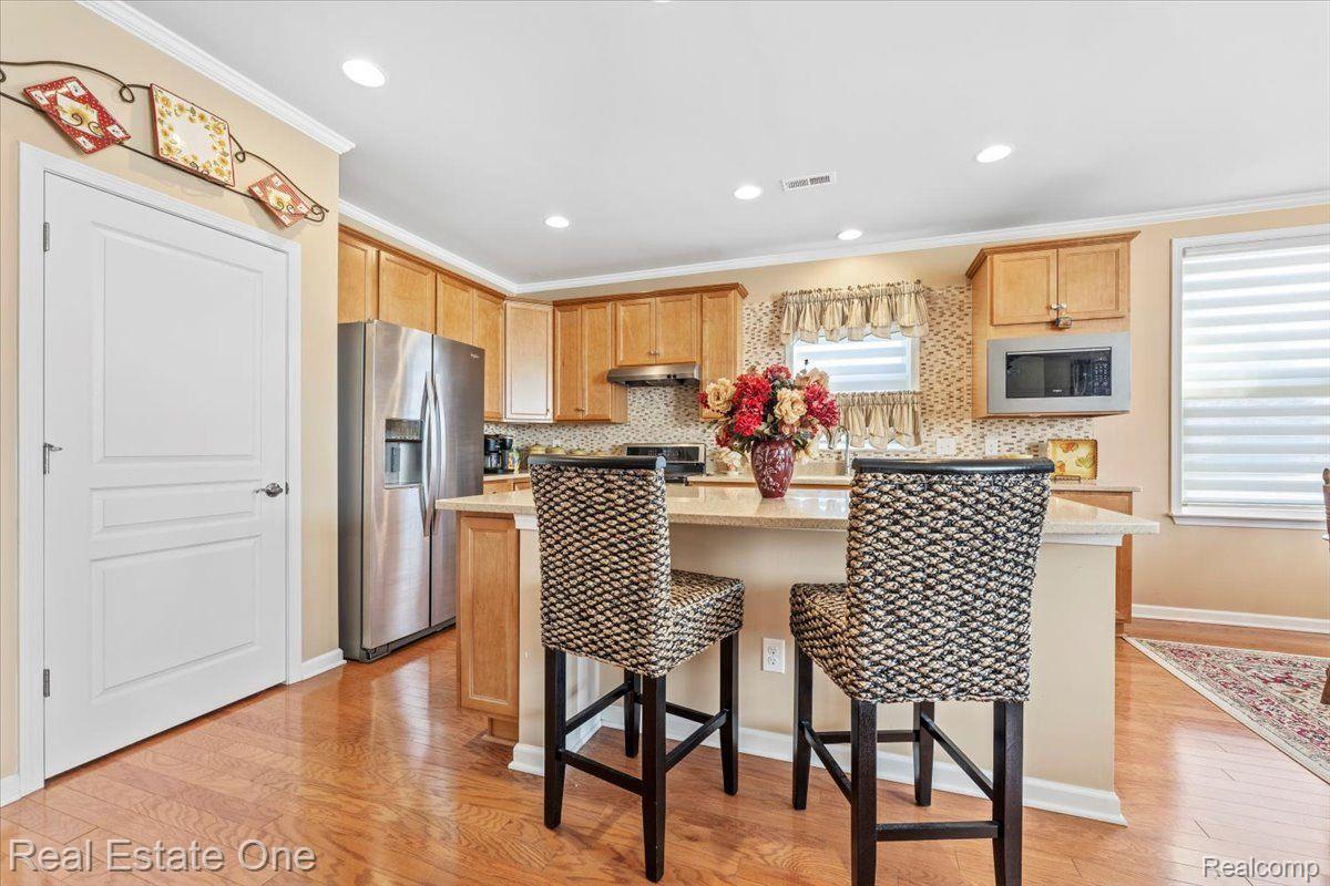 24360 LEELANAU Lane