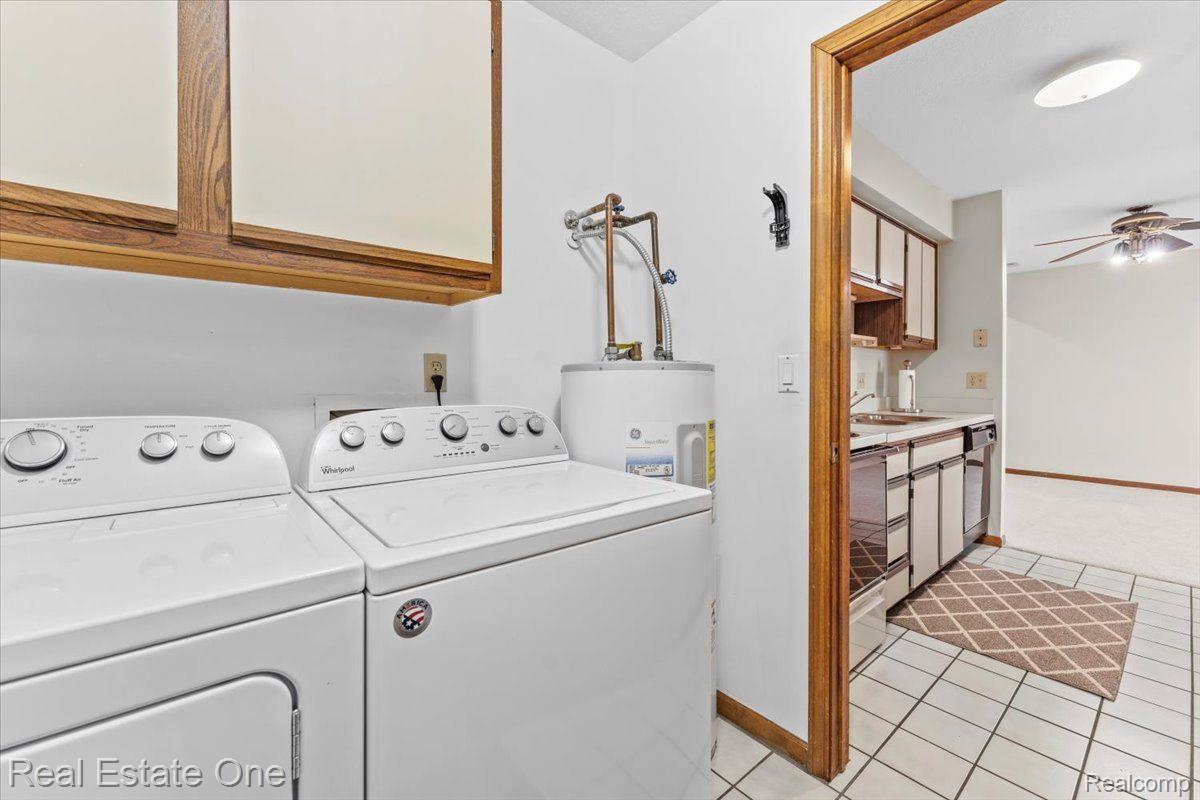 1525 HARBOUR 74