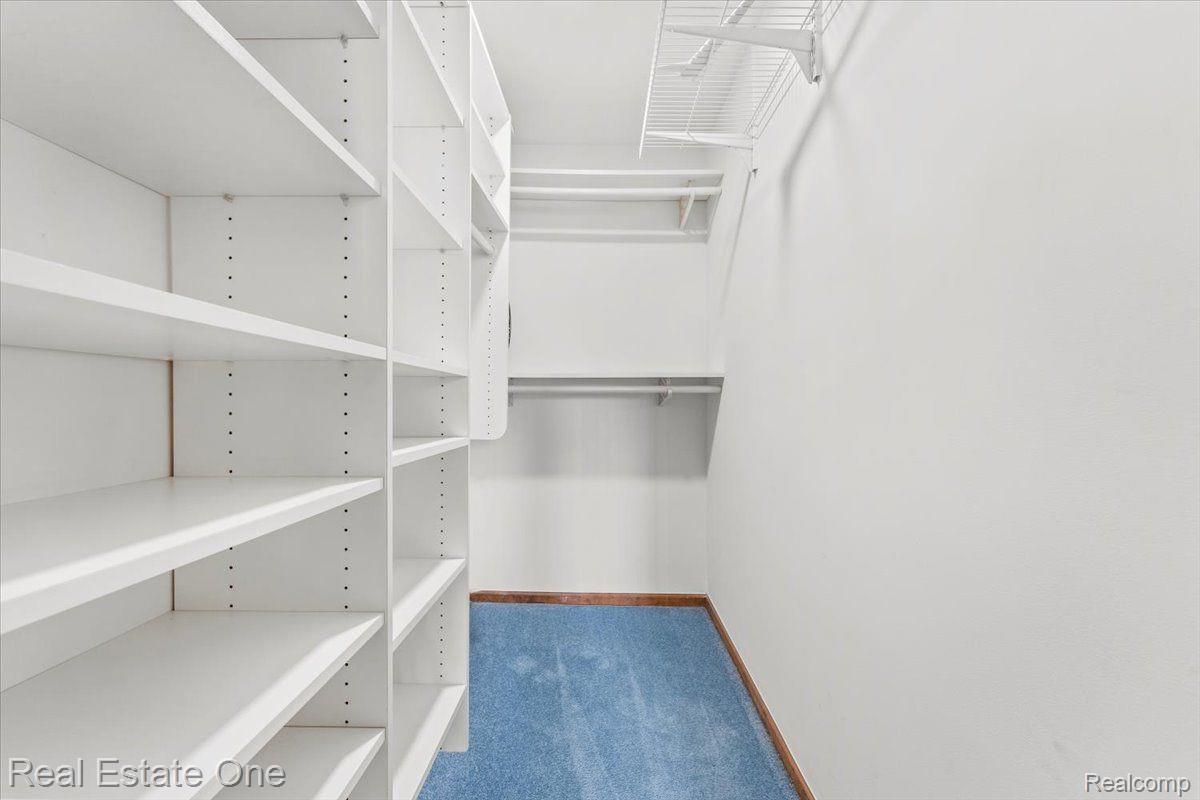 1525 HARBOUR 74