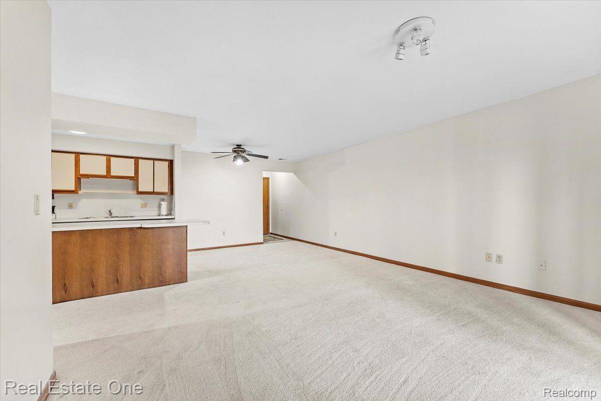 1525 HARBOUR 74