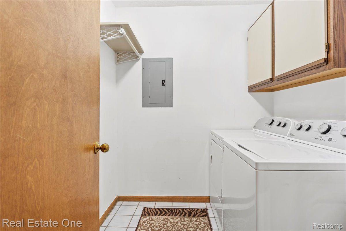 1525 HARBOUR 74