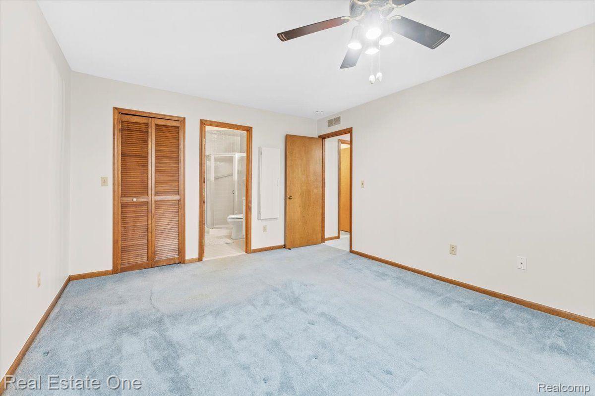 1525 HARBOUR 74