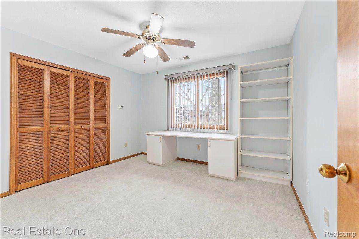 1525 HARBOUR 74
