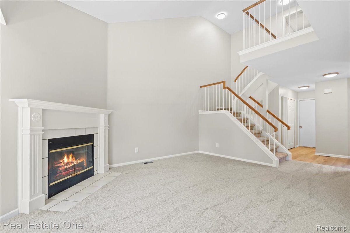 15868 GOLFVIEW Drive