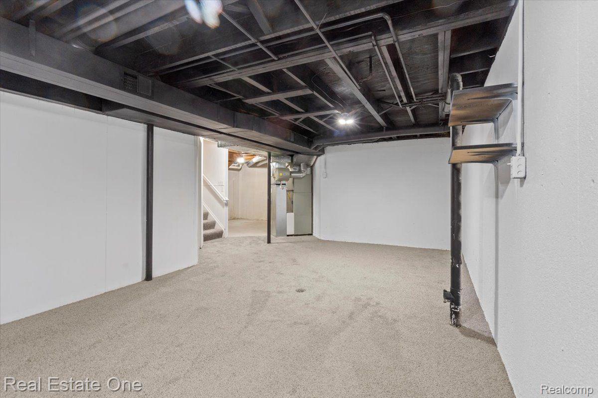 15868 GOLFVIEW Drive