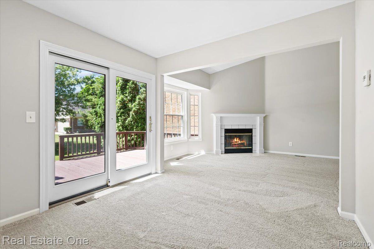 15868 GOLFVIEW Drive