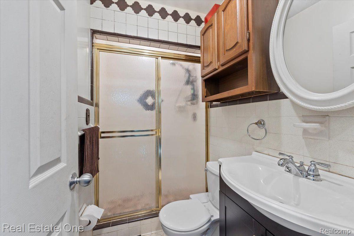 14125 WILLIAMSBURG Drive