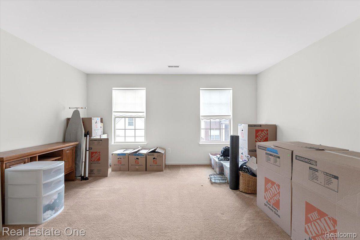 23903 GREENWOOD Drive 106