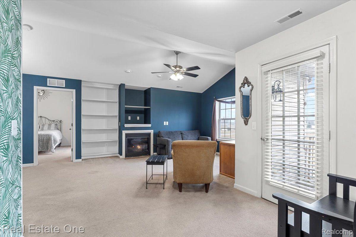 23903 GREENWOOD Drive 106