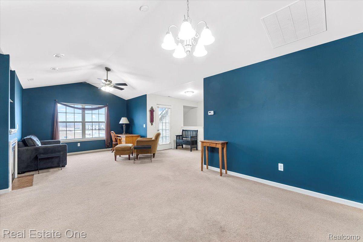 23903 GREENWOOD Drive 106