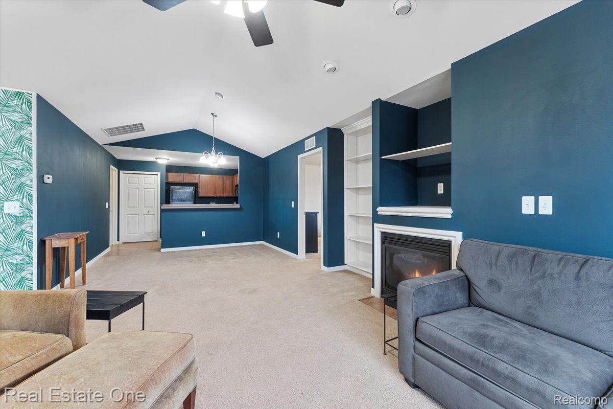 23903 GREENWOOD Drive 106