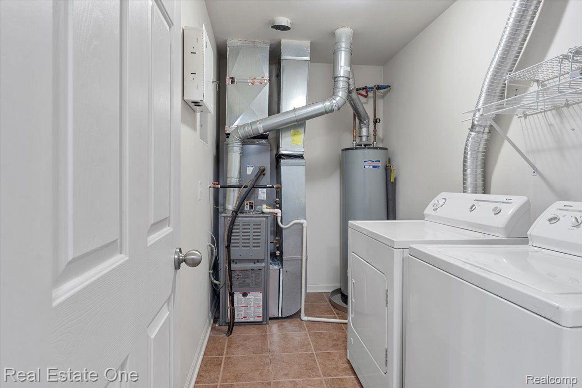 23903 GREENWOOD Drive 106