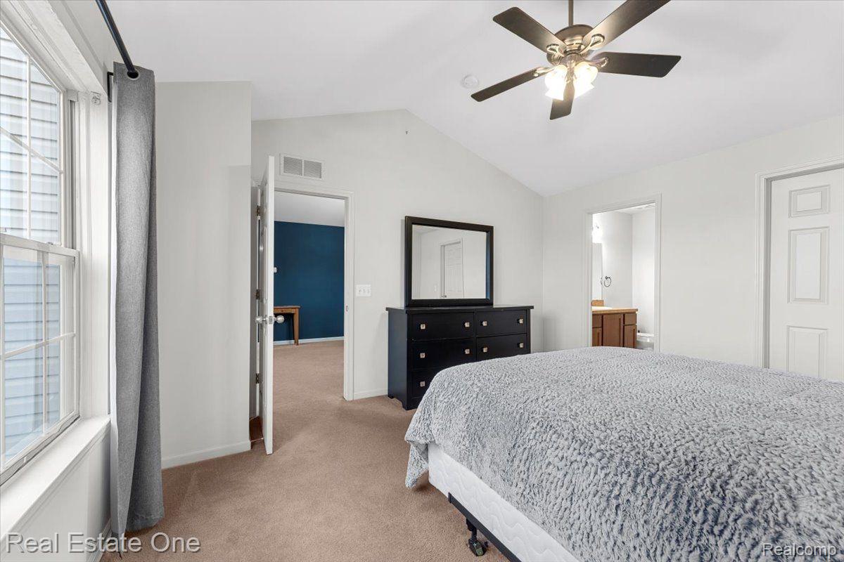 23903 GREENWOOD Drive 106