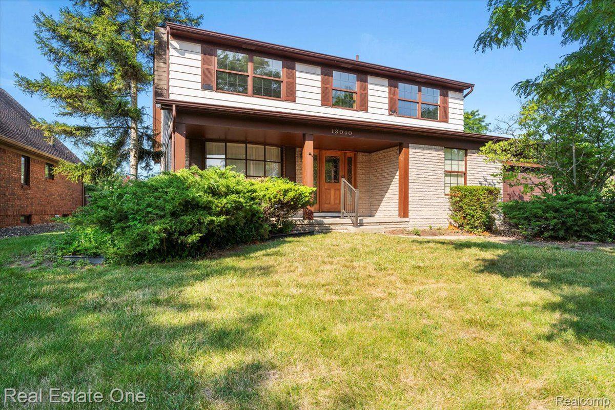 18040 PARKRIDGE Drive
