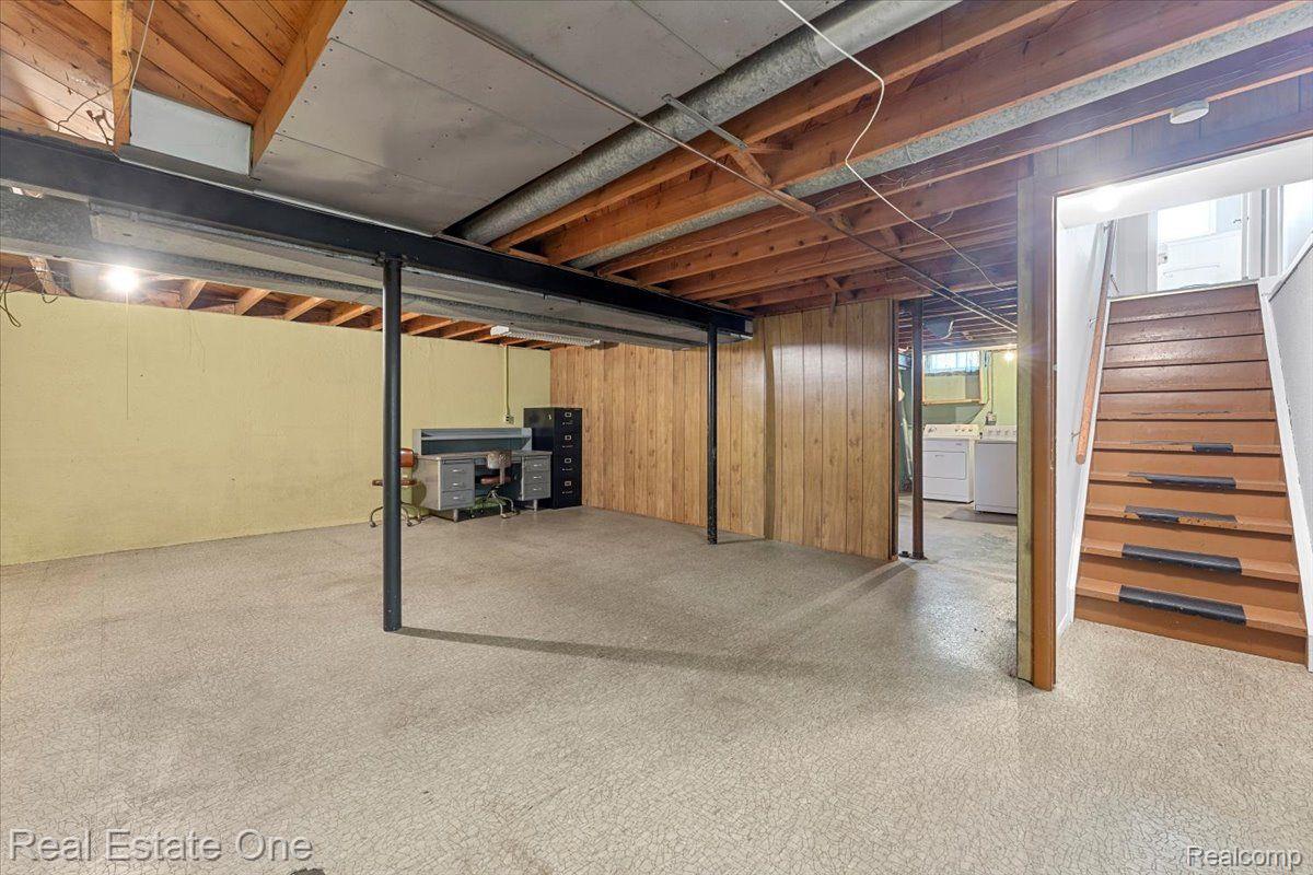 14535 LEBLANC Avenue