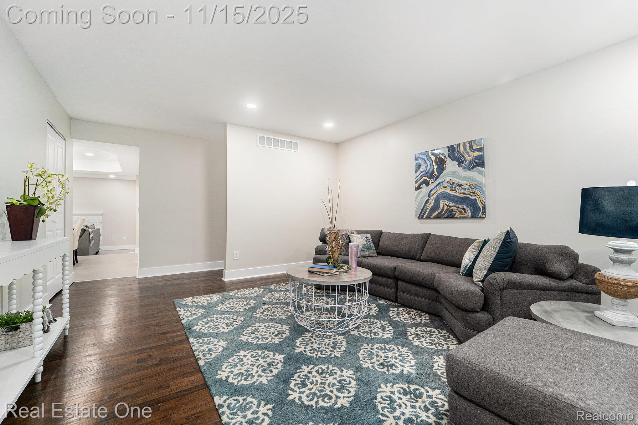 14111 Thornwood Street