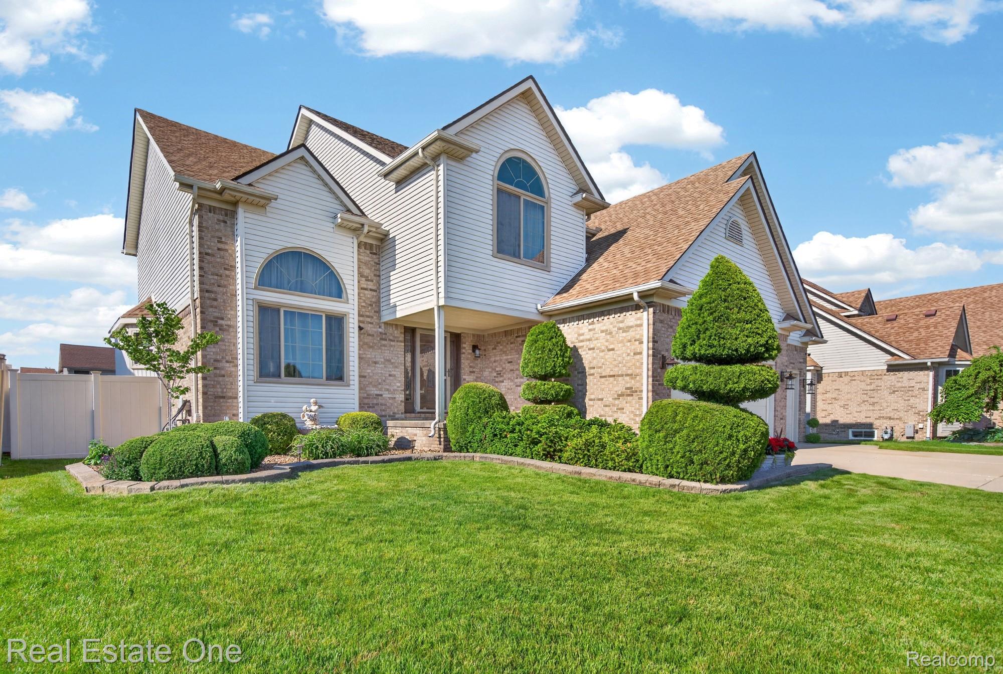 17482 Snapdragon Drive