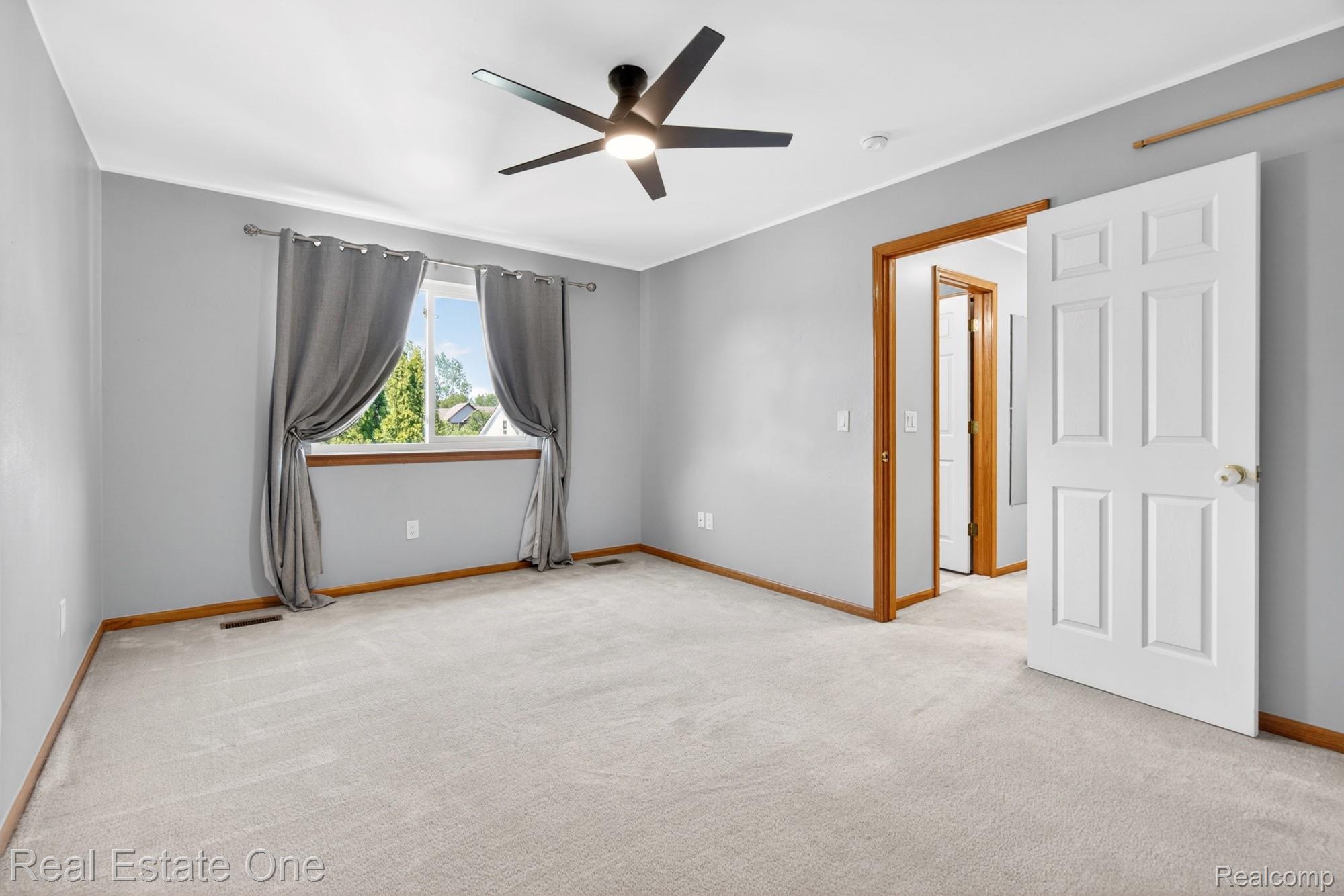 17482 Snapdragon Drive